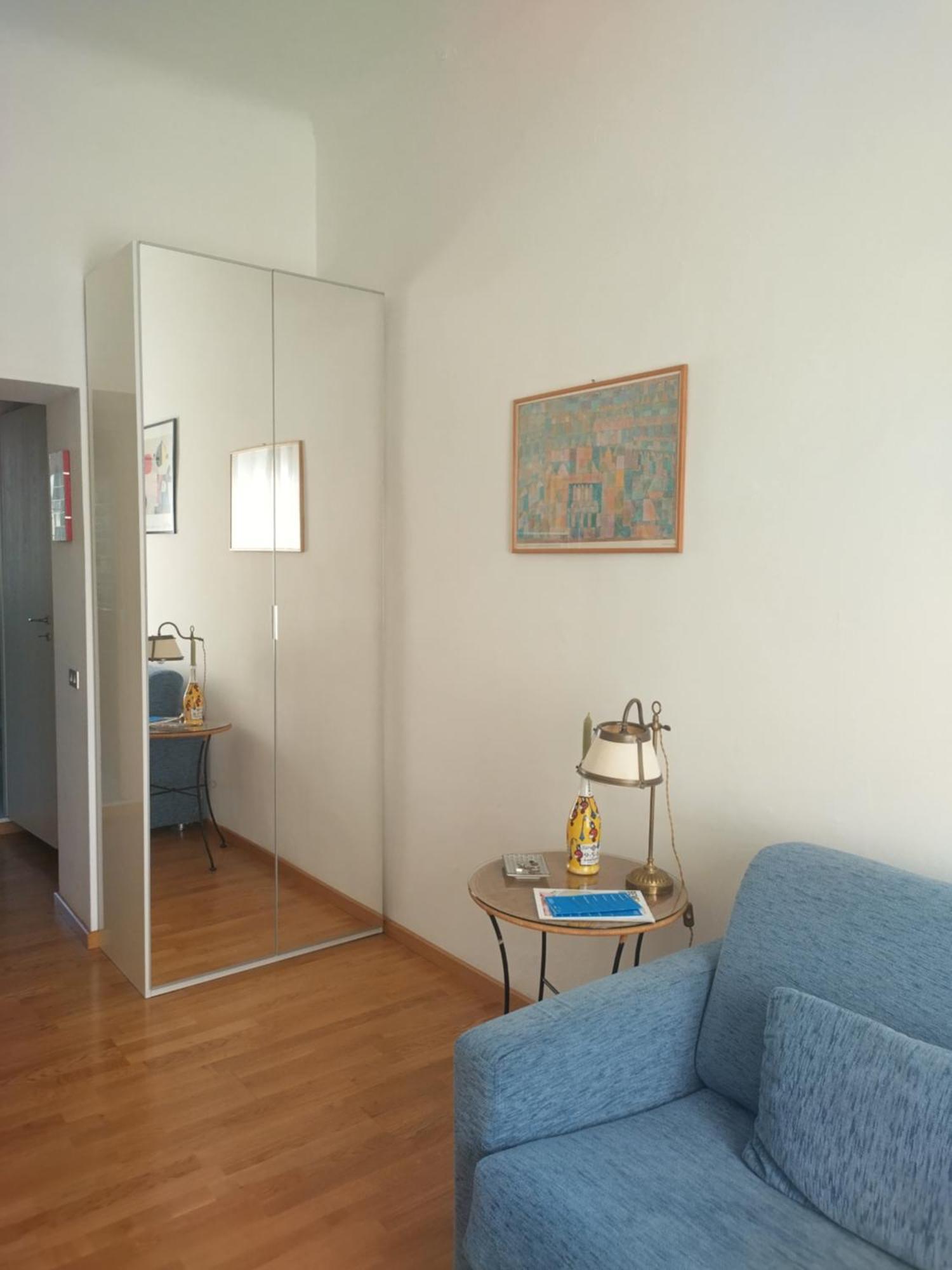 Brenta - Close To Metro Appartement Milan